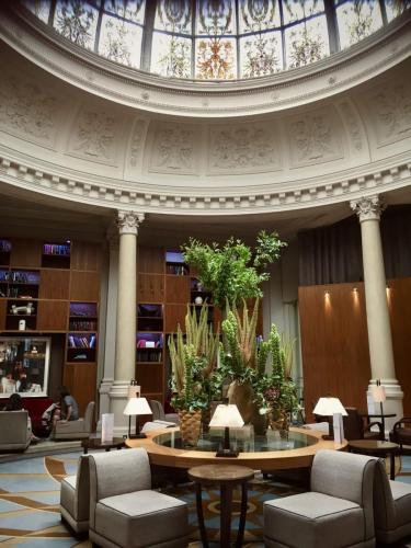 luxury hotel flower
